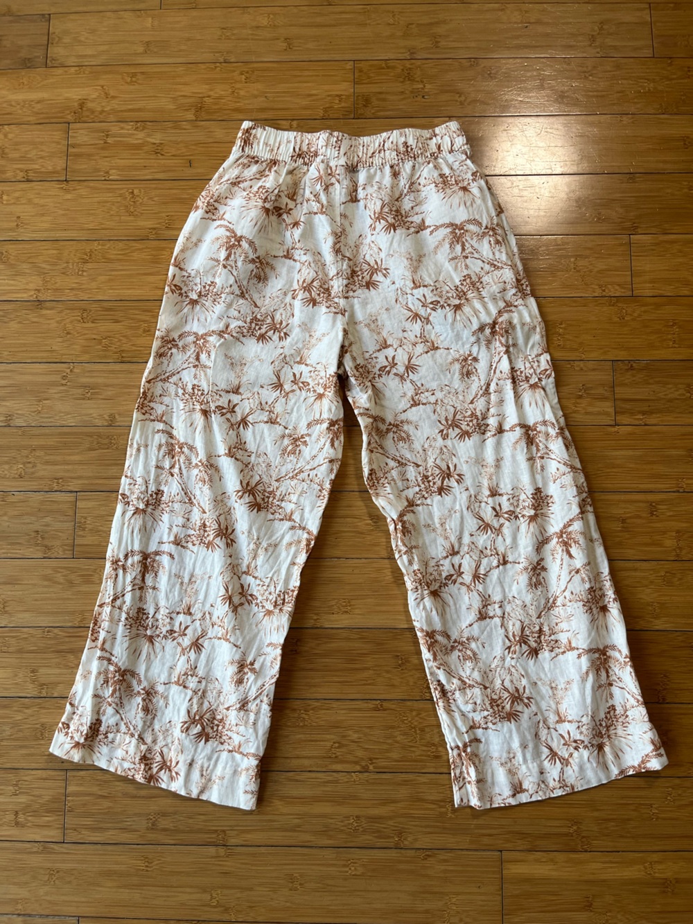 C&C California Cream 100% Linen Wide Leg Pants with Brown Floral Print - Picture 8 of 10